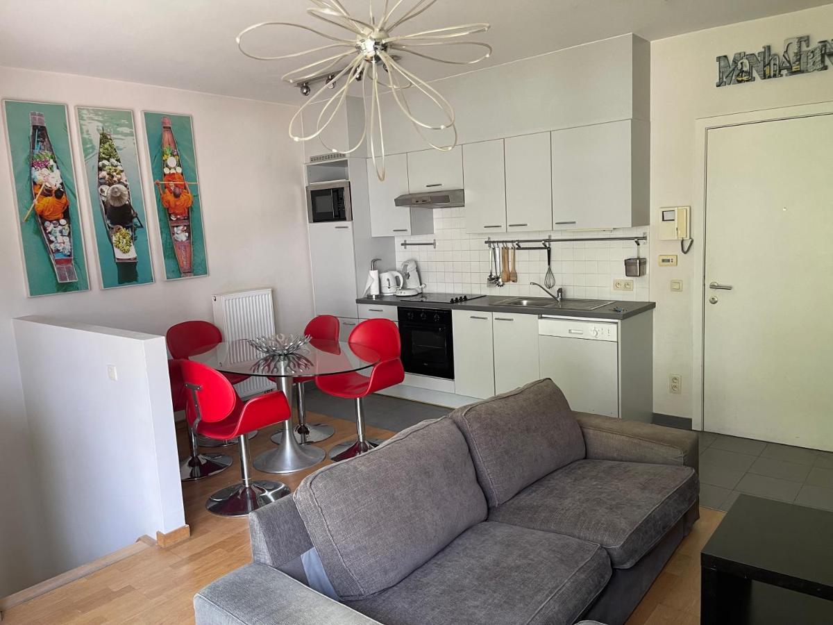 Appartement Duplex Tres Agreable Et Tres Calme à Bruxelles Extérieur photo